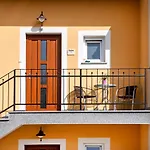 Euphemia Apartamento *