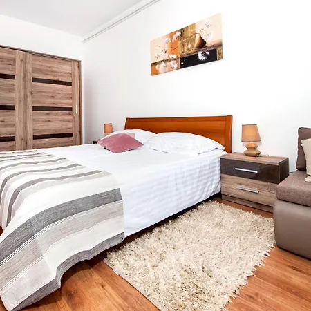 Apartament Euphemia *